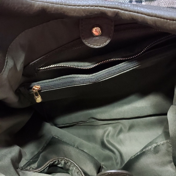 NWOT- Calais Olive Green Tote - Picture 6 of 9